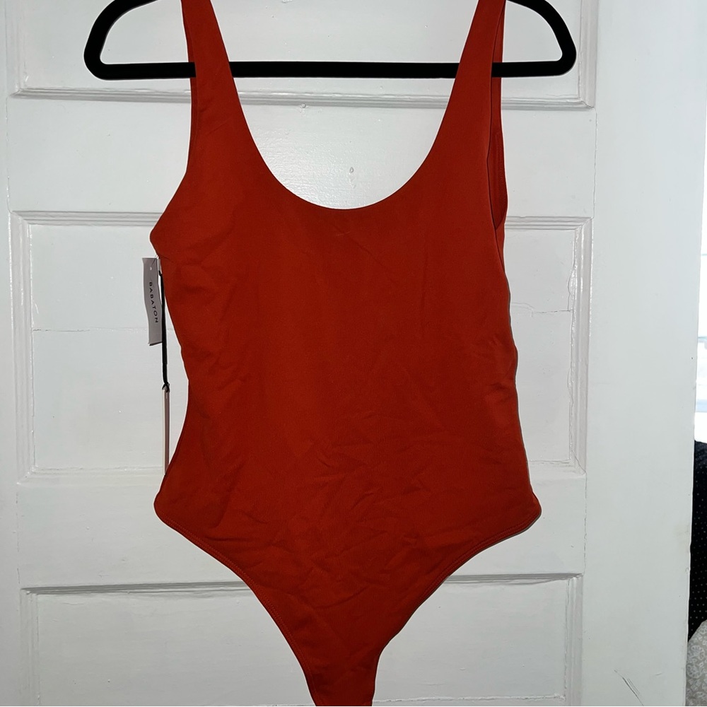 Brand new not worn Aritzia Babaton v-neck sleeveless bodysuit in flambeau red.
